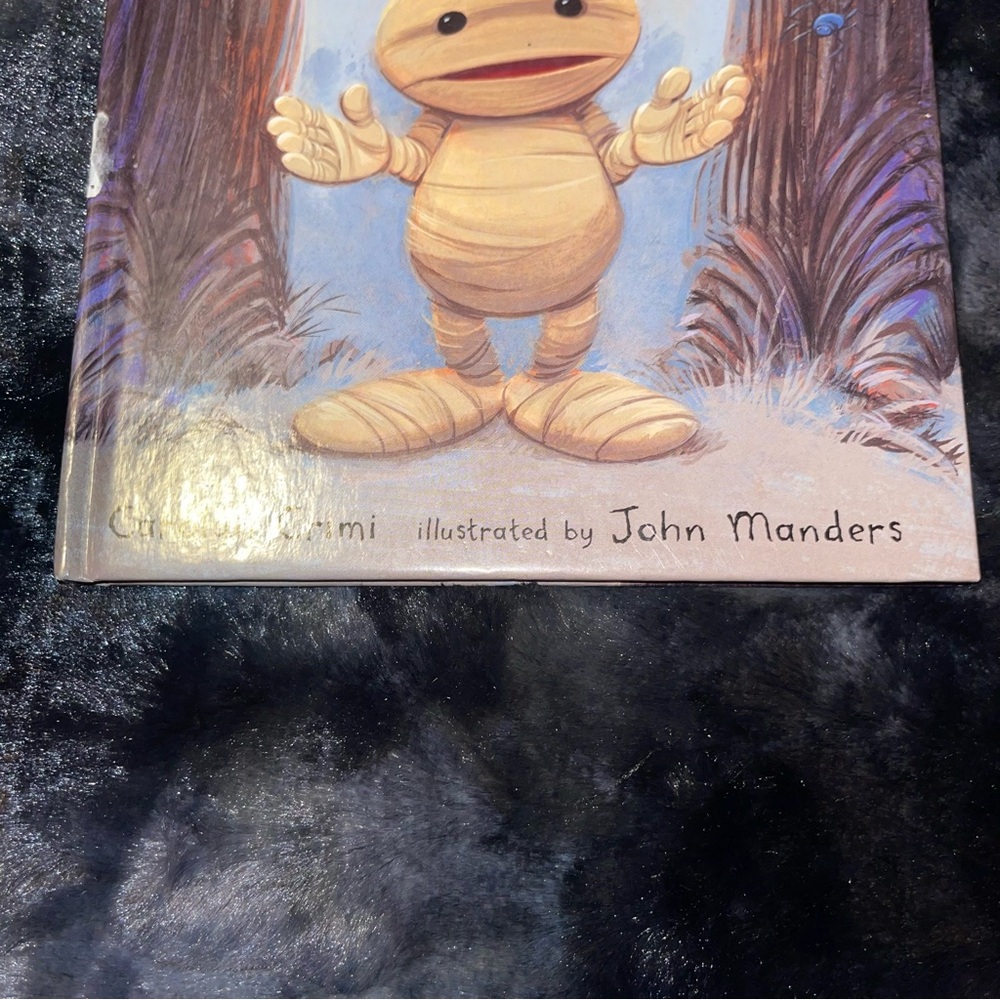 Candlewick Press children’s book - Picture 2 of 11